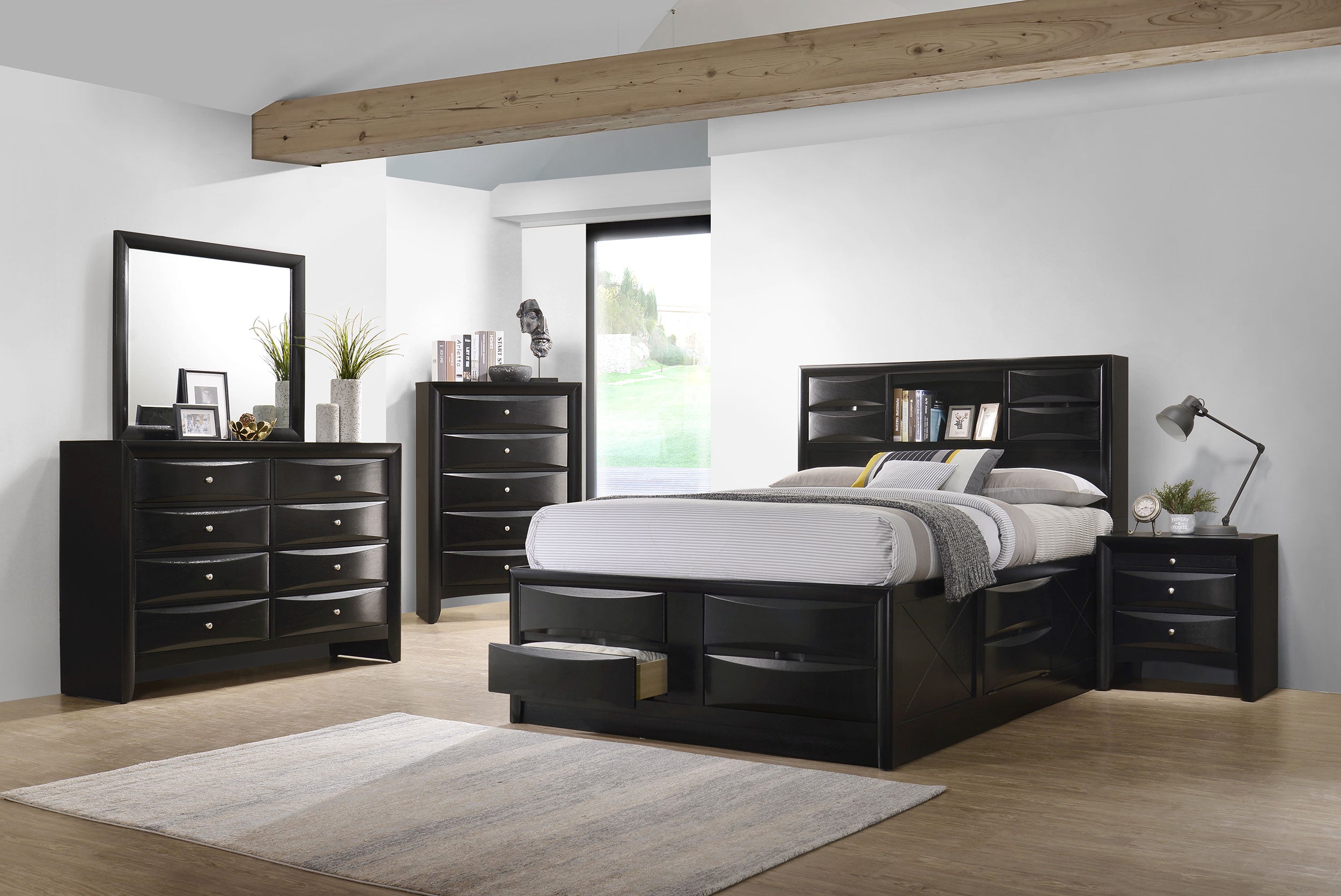 Briana  California King Bedroom Set Black