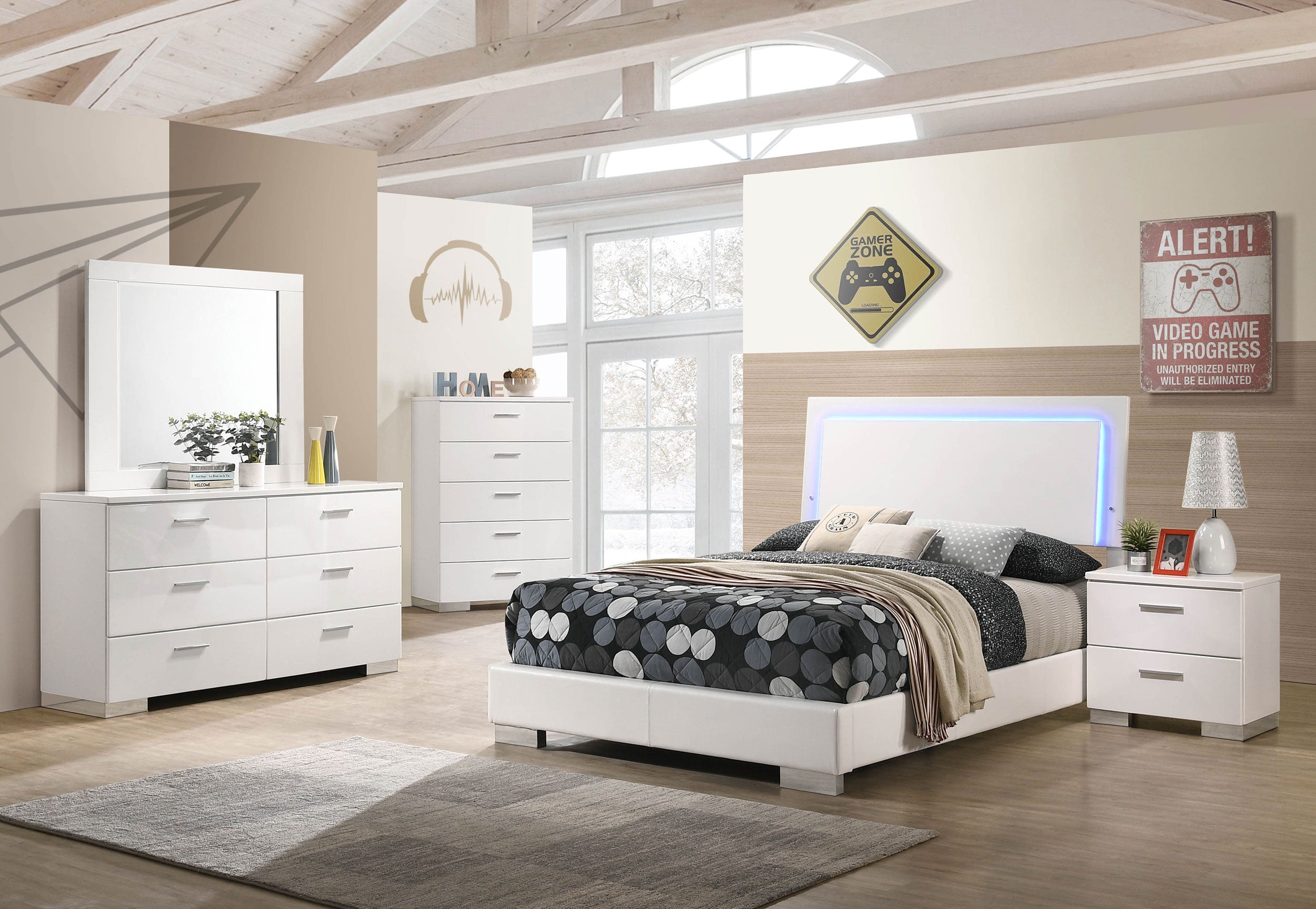Felicity California King Bedroom Set White Gloss