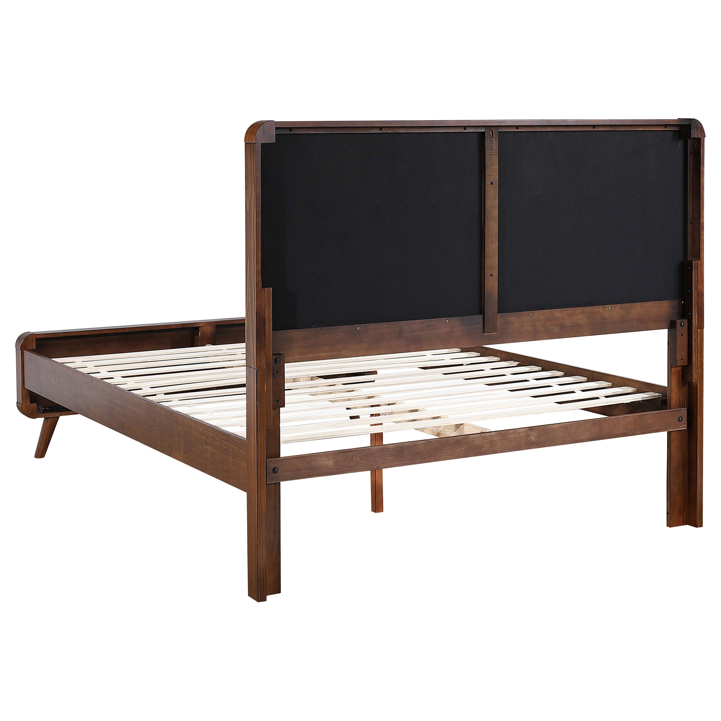 Robyn  California King Bedroom Set Dark Walnut