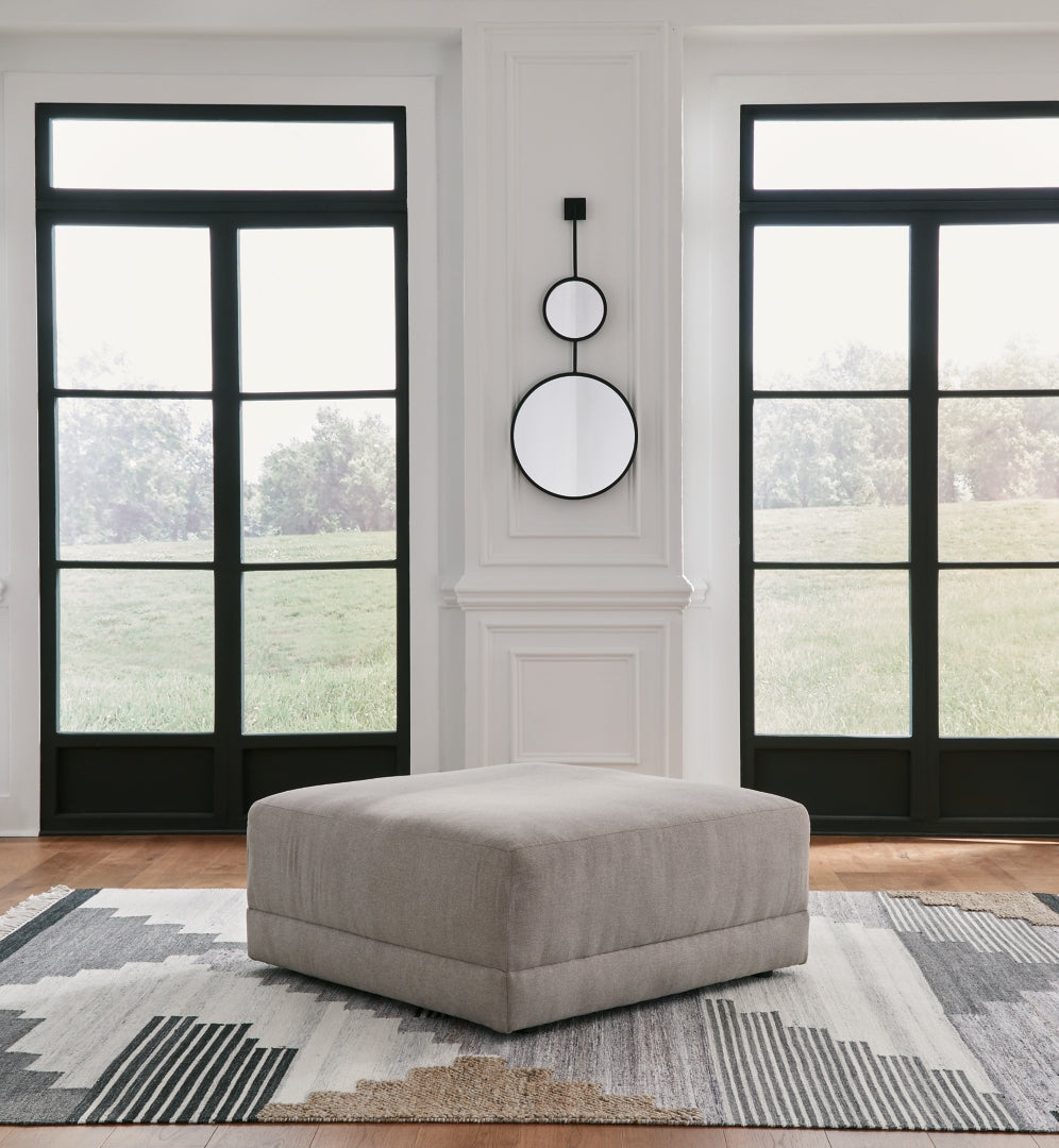 Katany Sectional (Customizable)
