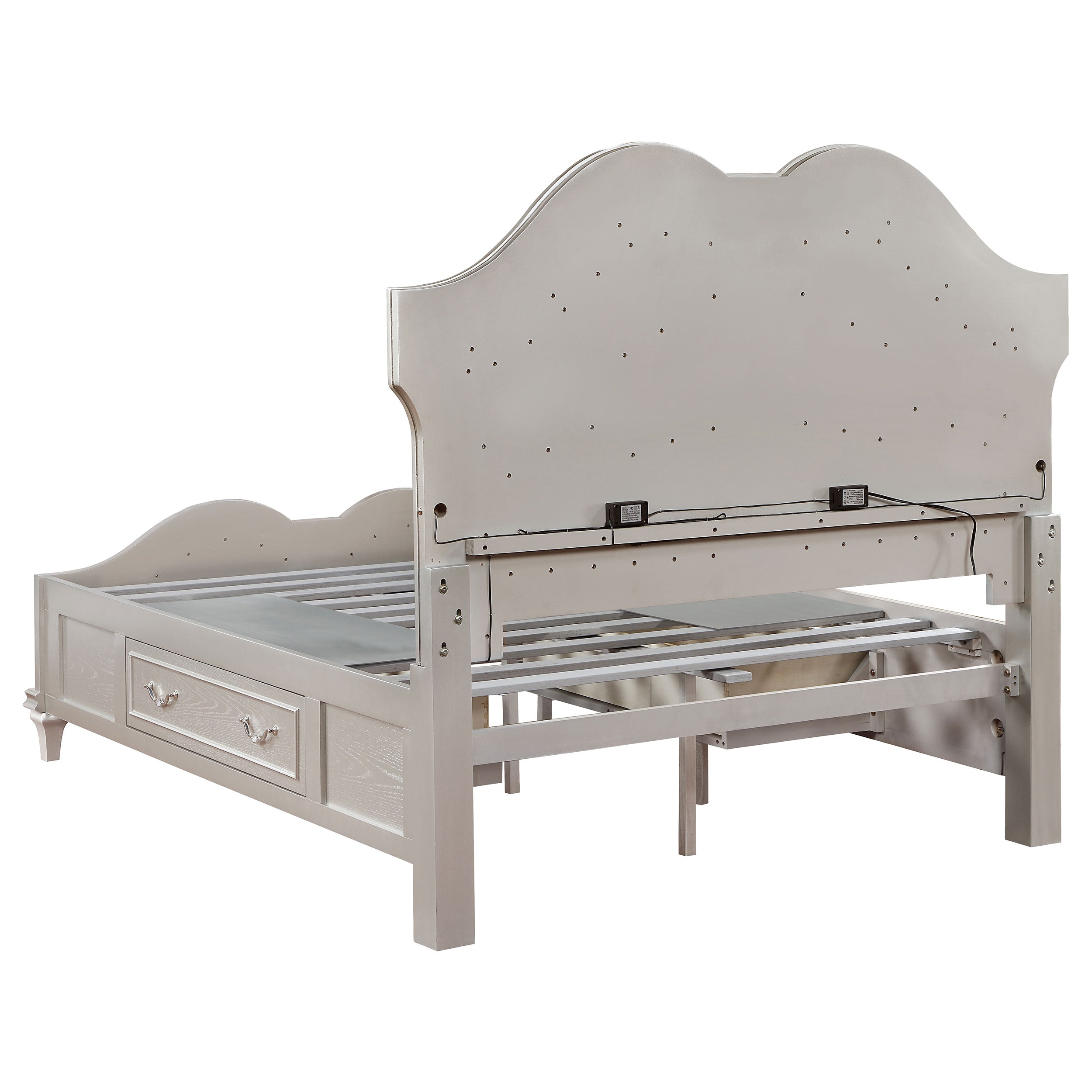 Evangeline  California King Bedroom Set Silver Oak
