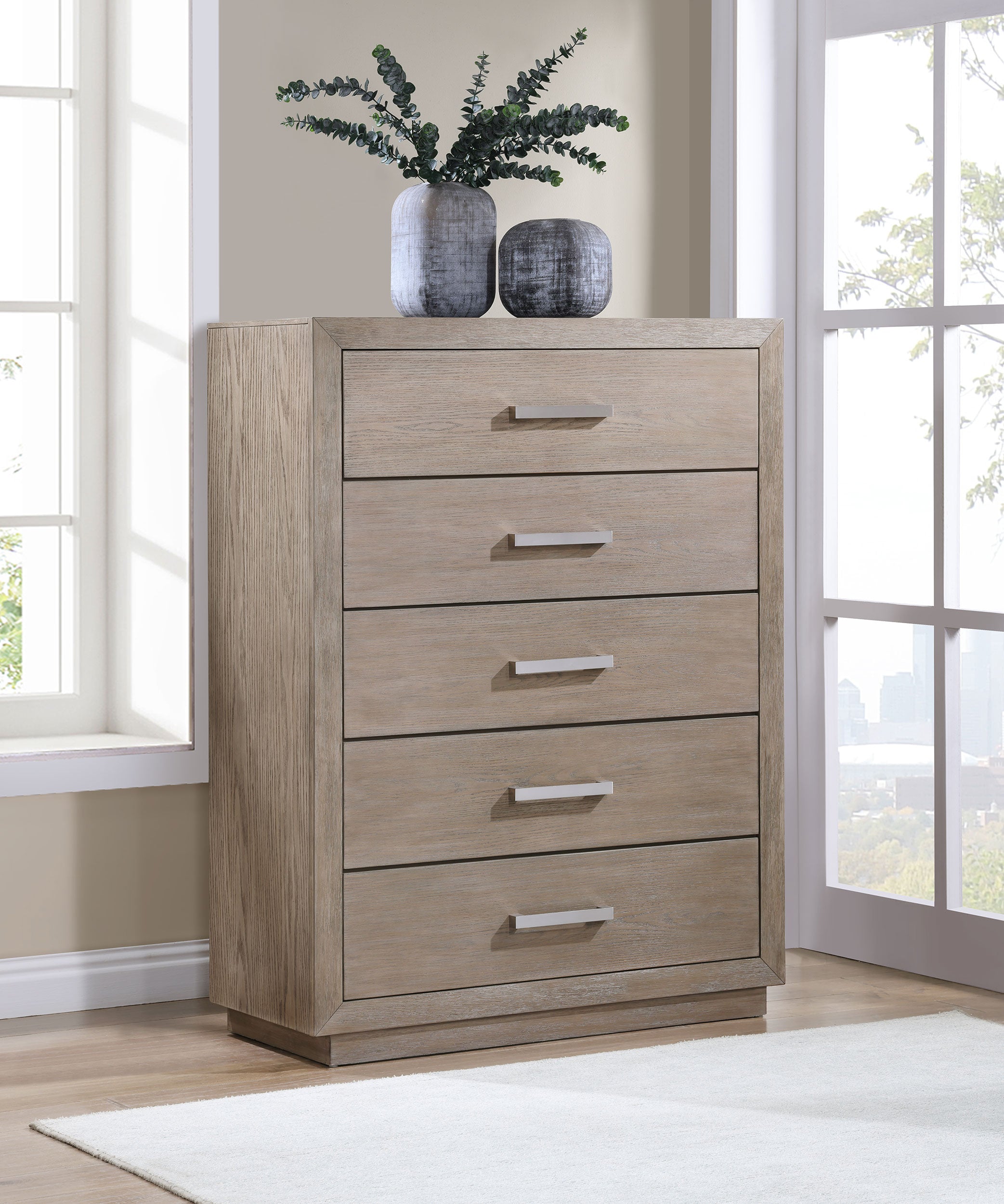 Kendall 5-drawer Bedroom Chest Black