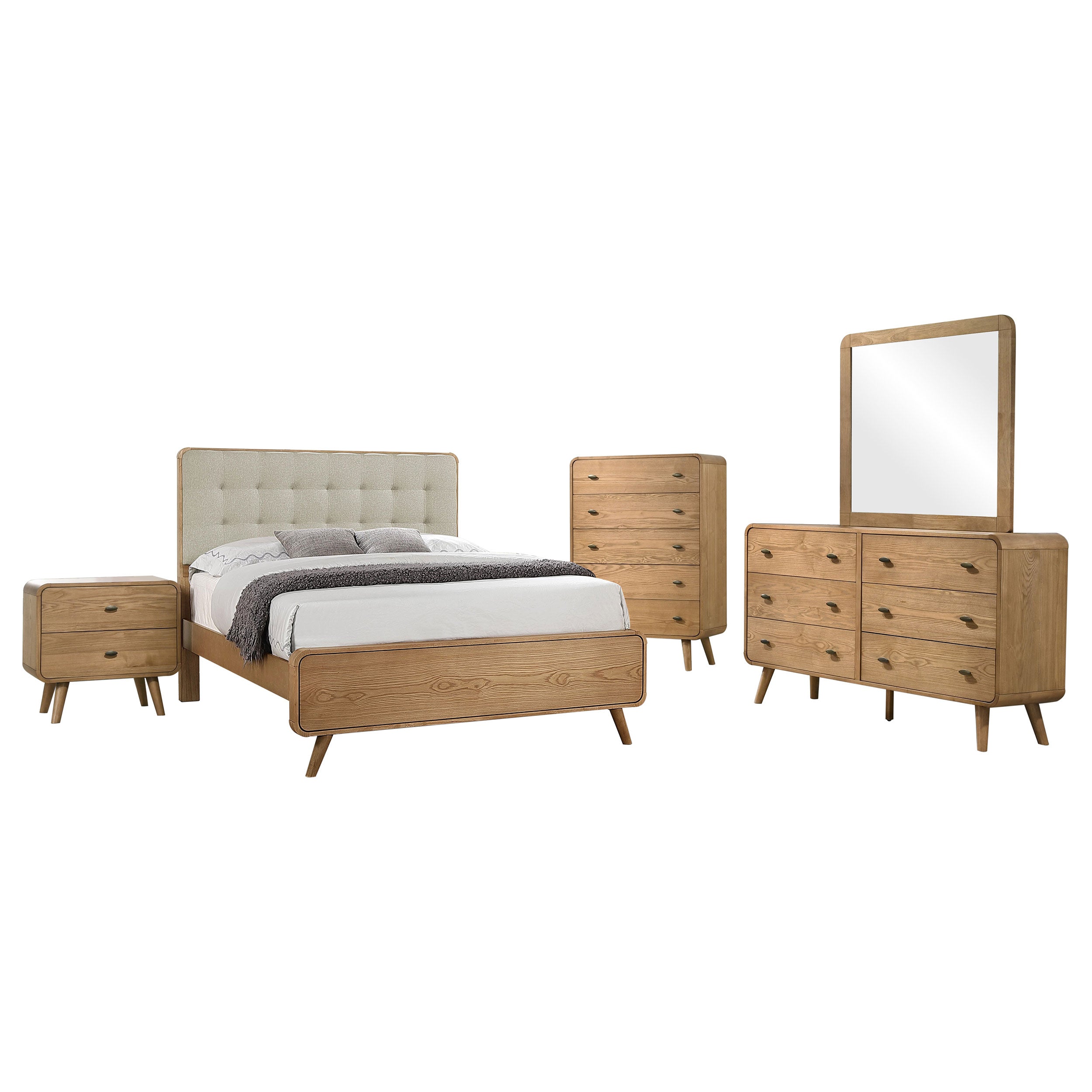 Robyn  California King Bedroom Set Dark Walnut