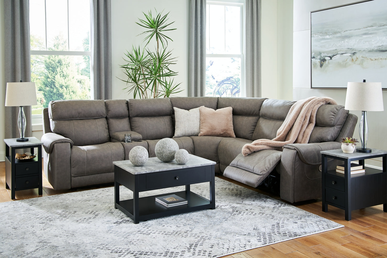 Starbot Power Reclining Sectional with Console
