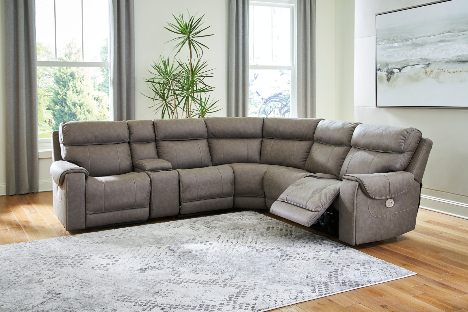 Starbot Power Reclining Sectional with Console