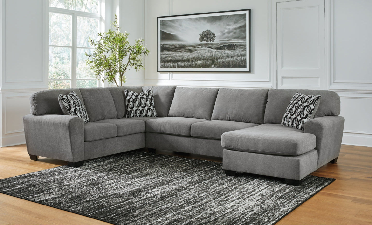 Birkdale Court 3-Piece Sectional with Chaise