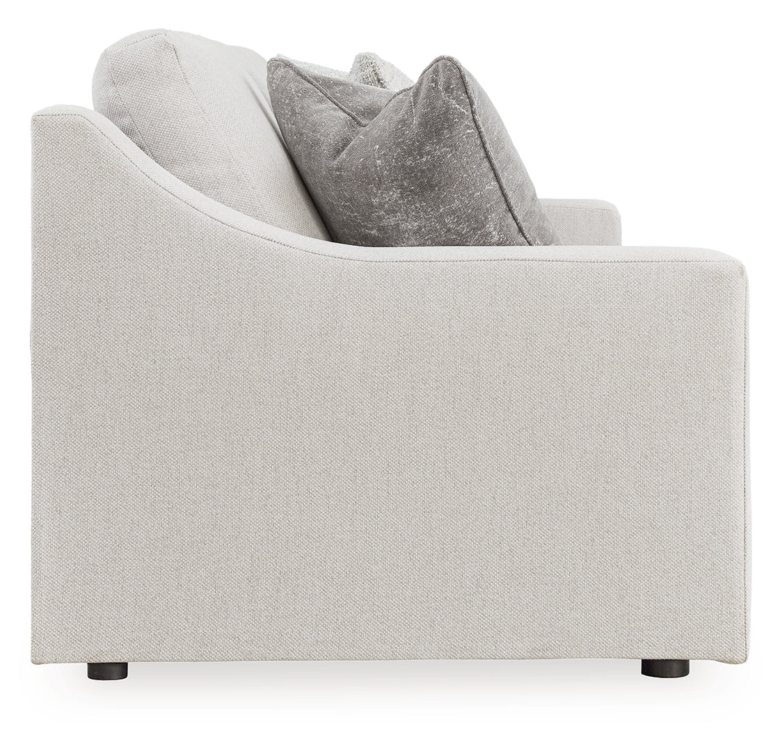 Maitelynn Sofa