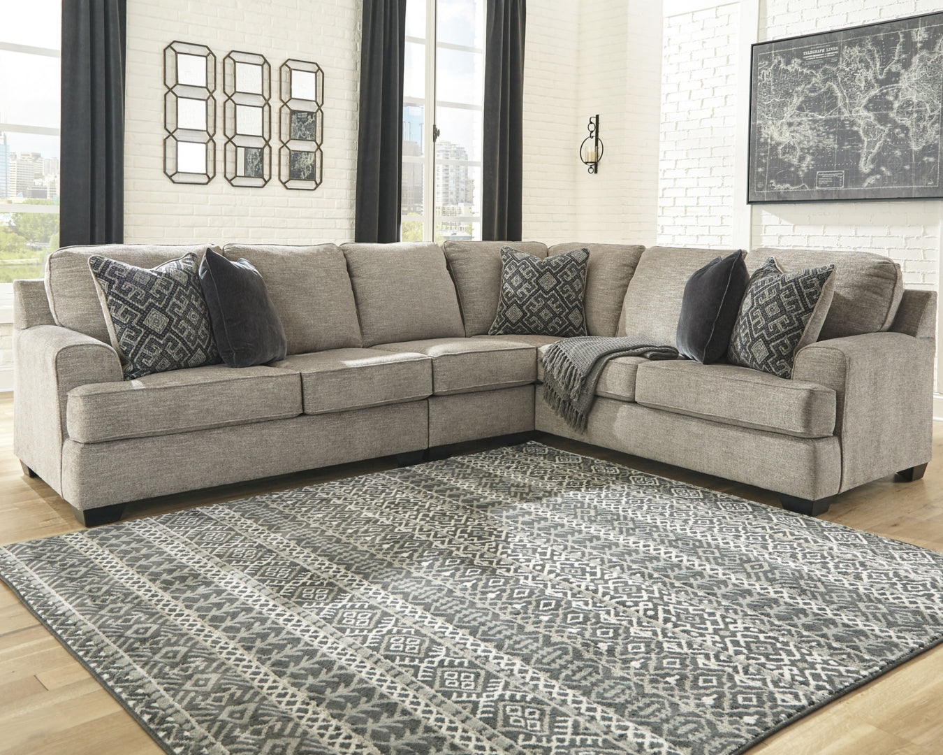 Bovarian Sectional with Ottoman (Customizable)