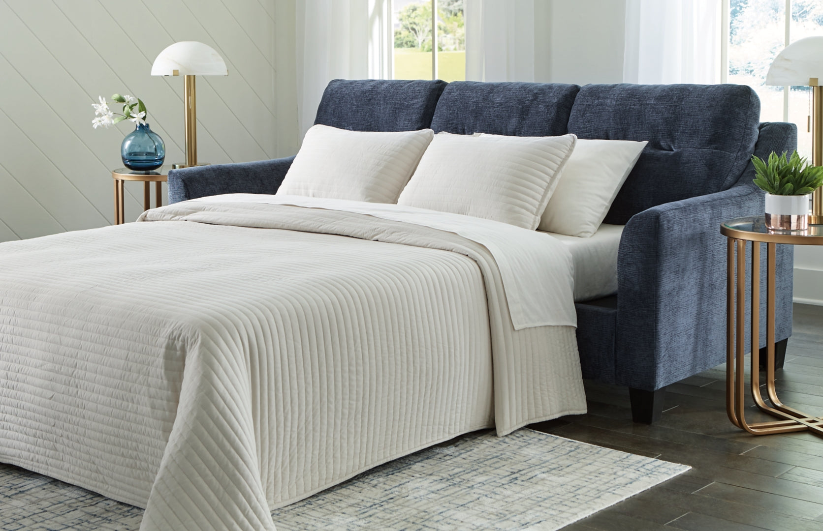 Amity Bay Sofa Chaise
