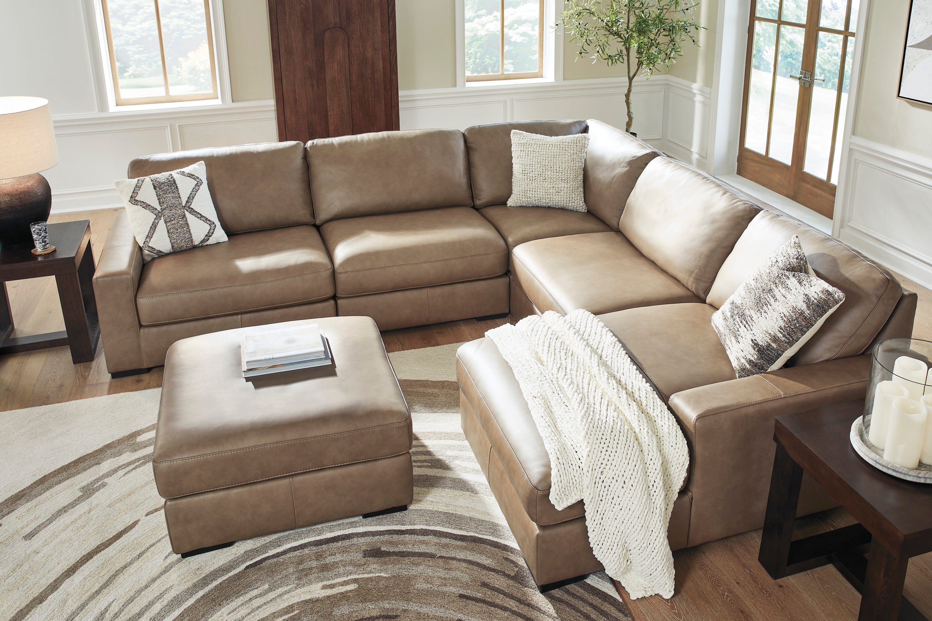 Maxwell Genuine Leather Collection (Customizable)