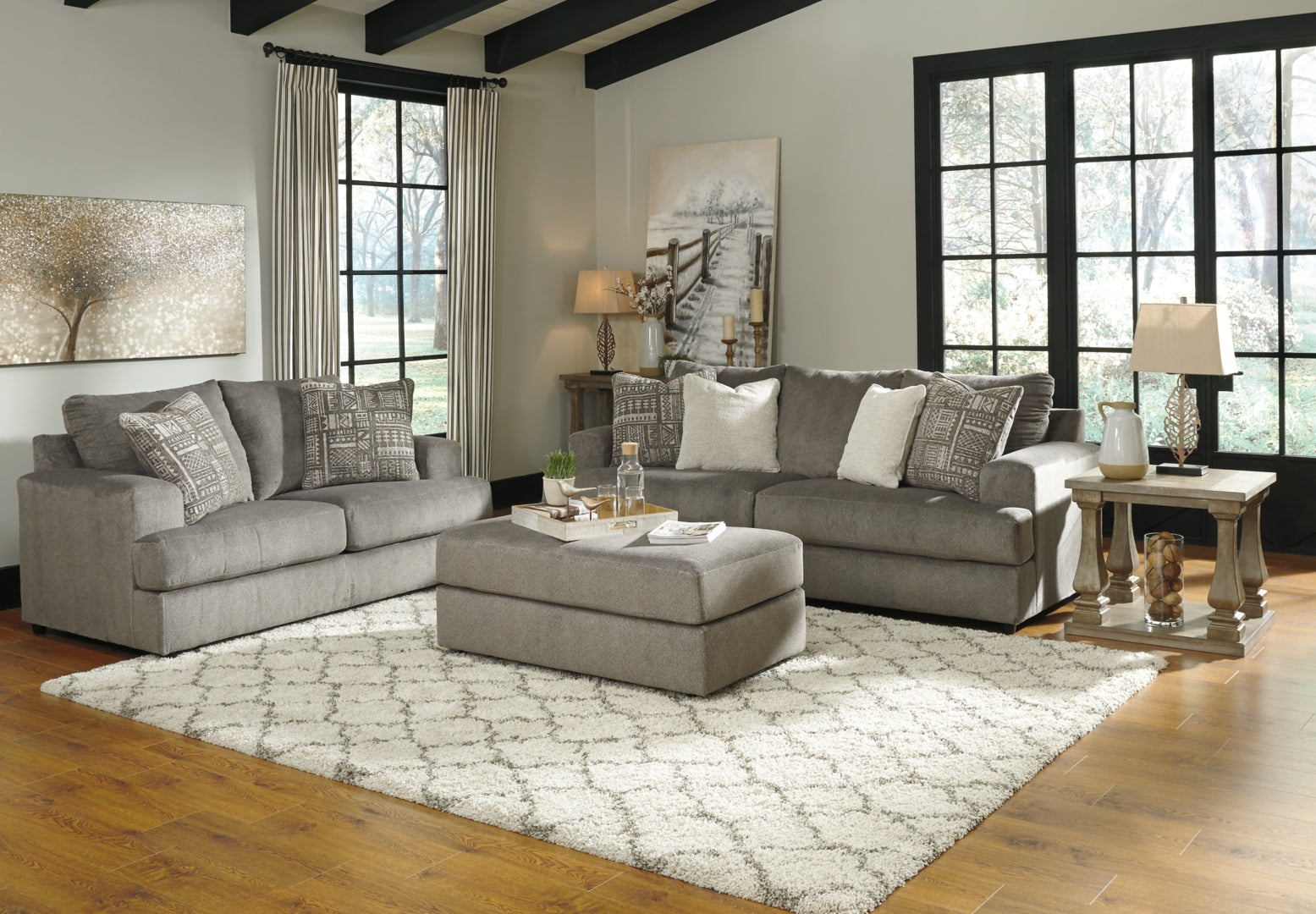 Soletren Sofa (Queen Sleeper Option)