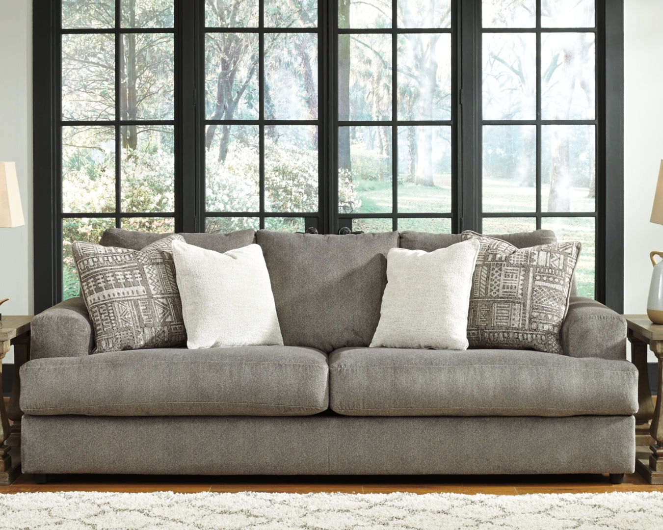 Soletren Sofa (Queen Sleeper Option)