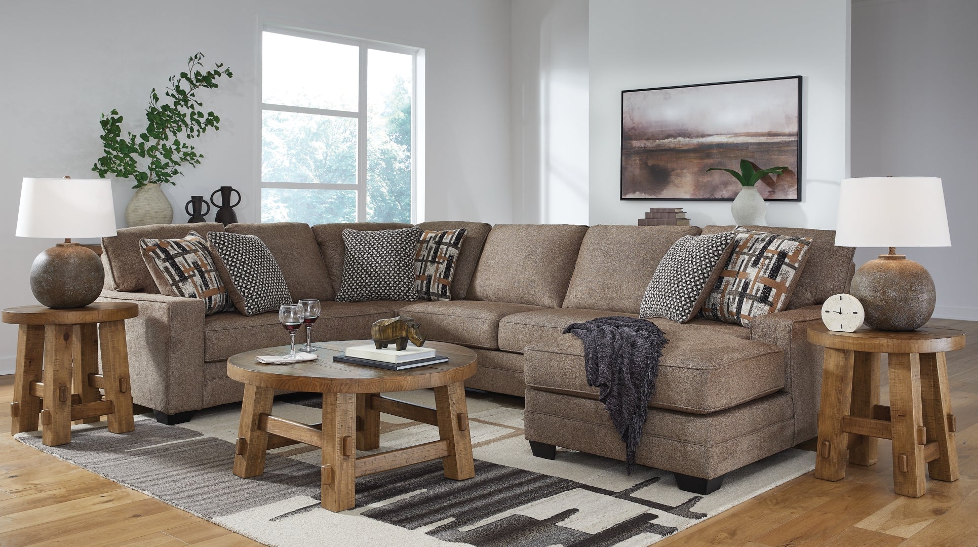 Cannonbrook 3-Piece Sectional with Chaise (Customizable)