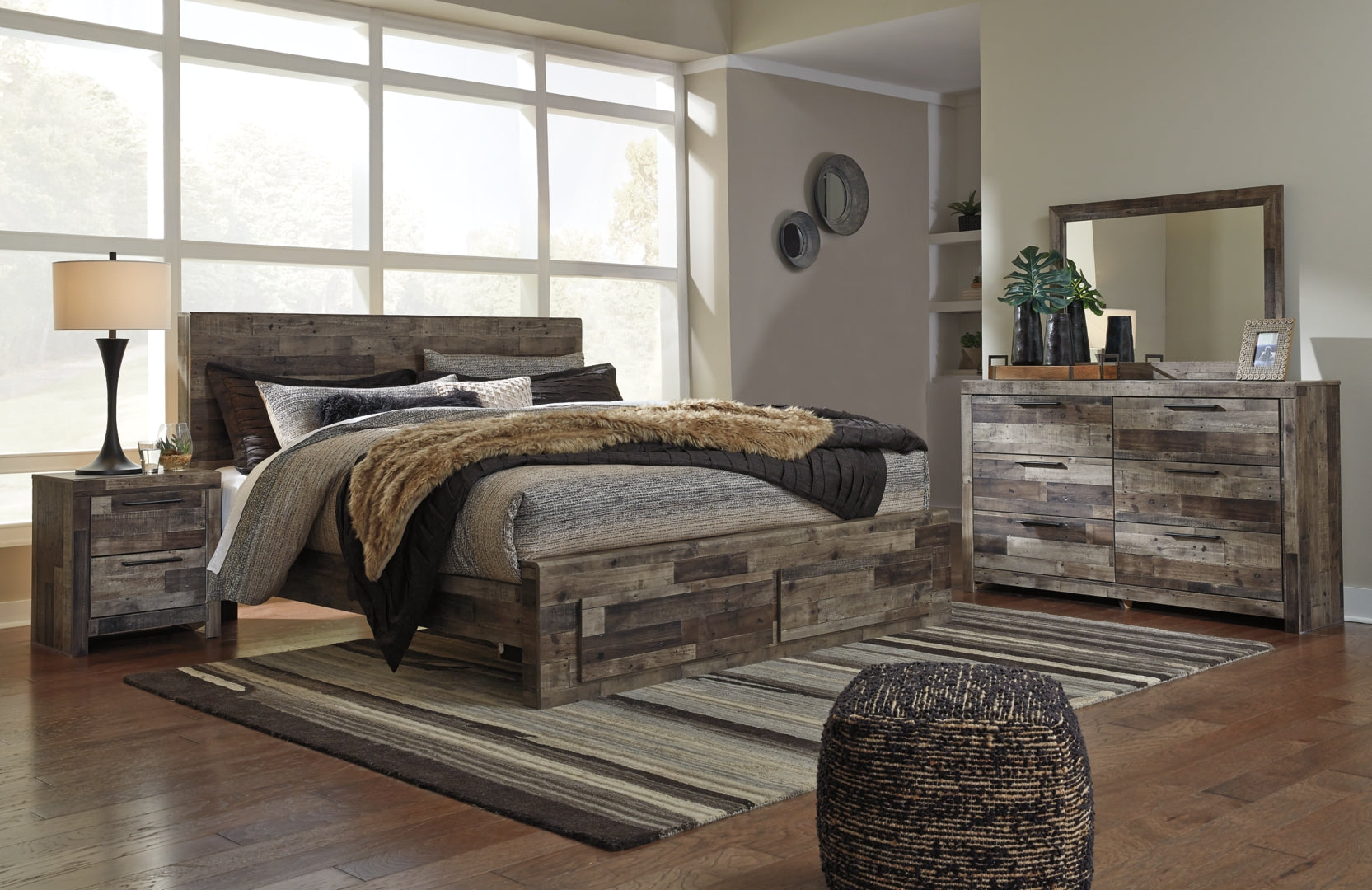 Derekson Grey Panel Bedroom Set