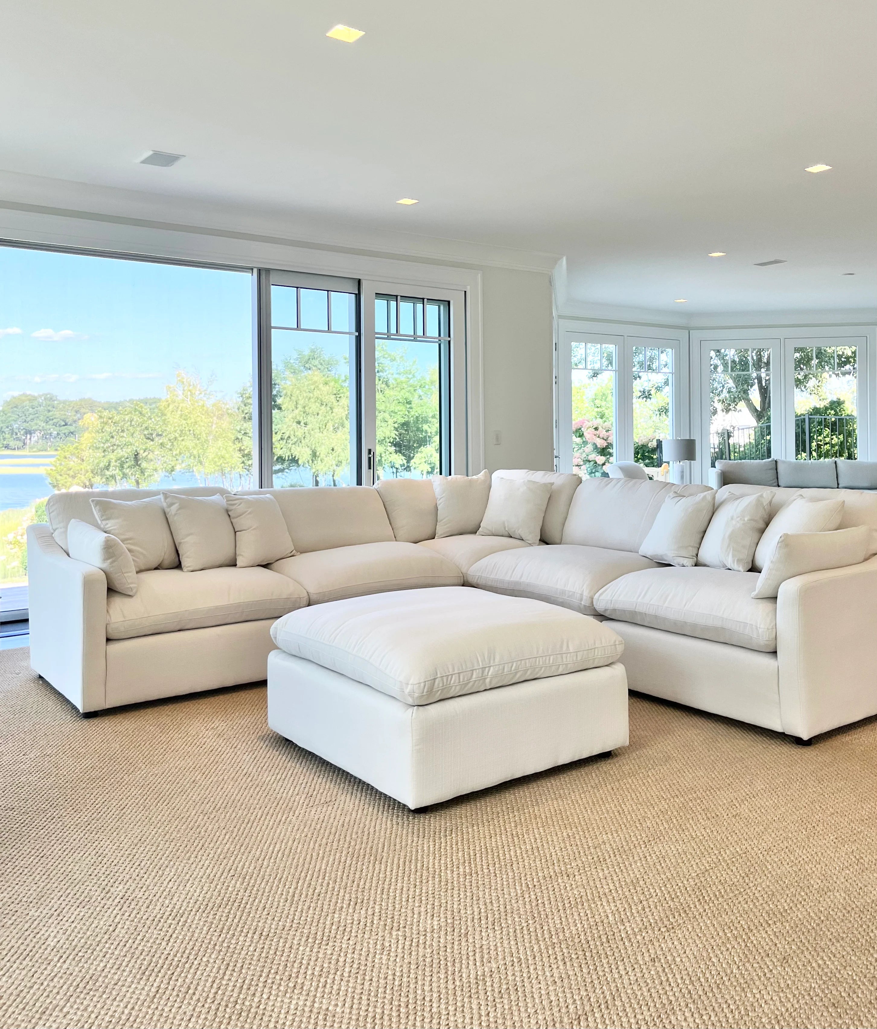 Velari Slope Arm Collection - Ivory/Charcoal