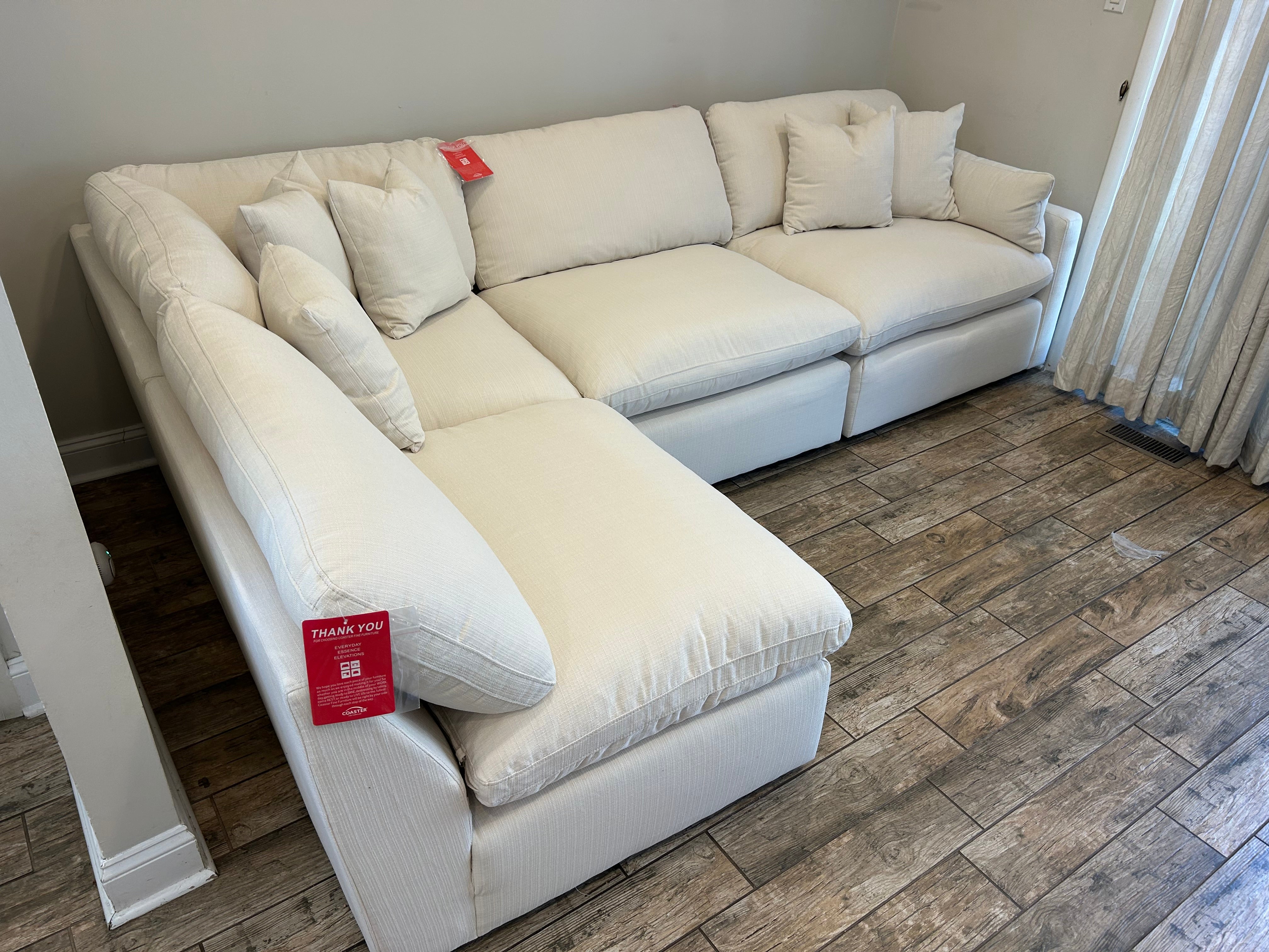 Velari Slope Arm Collection - Ivory/Charcoal