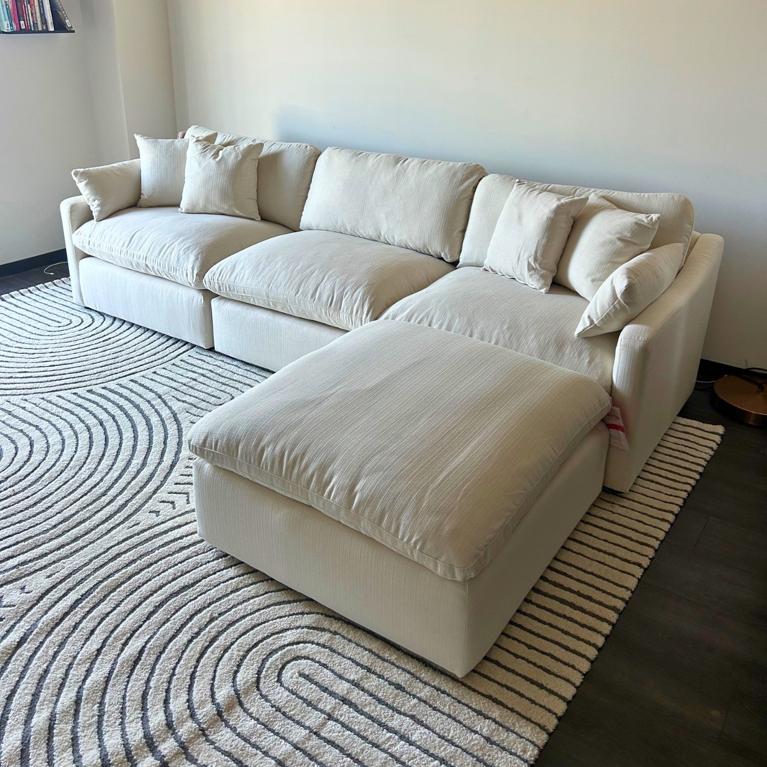 Velari Slope Arm Collection - Ivory/Charcoal