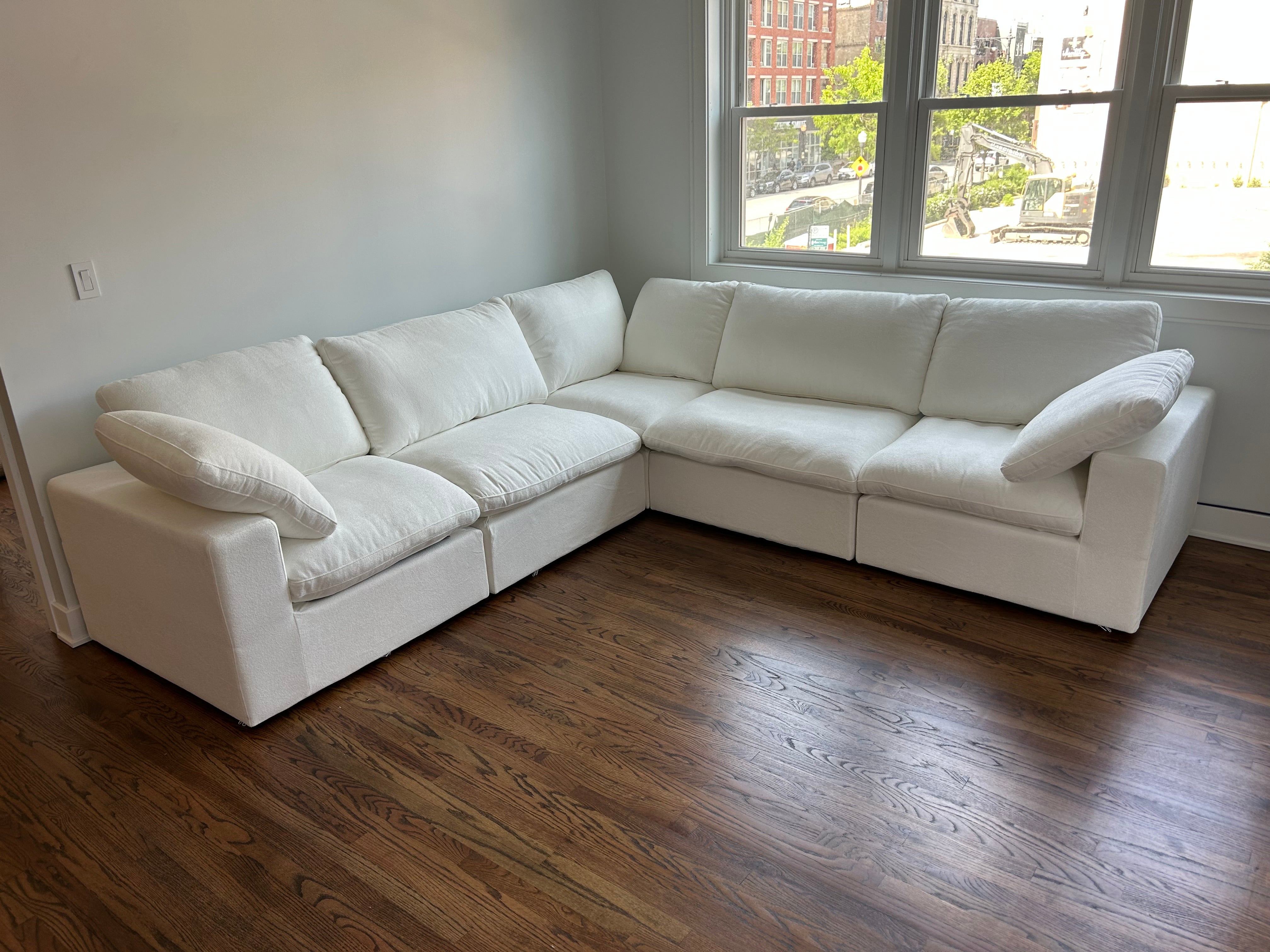 The Classic Cloud - Ivory