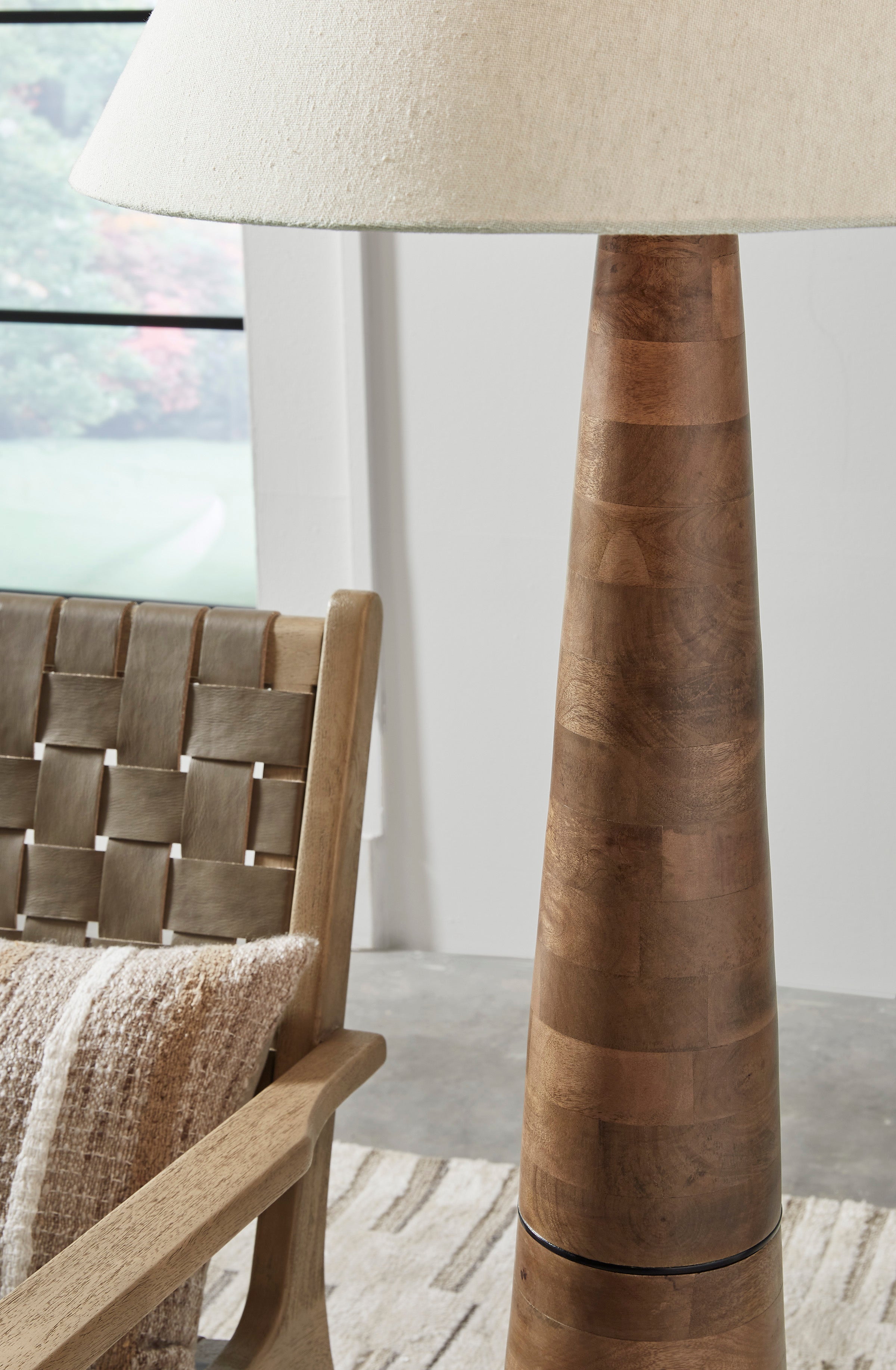 Danset Wood Floor Lamp