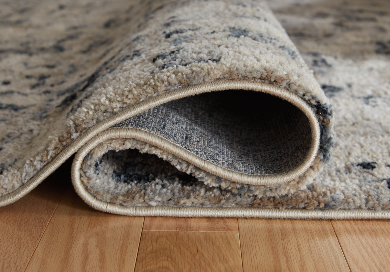 Mansville Large Rug
