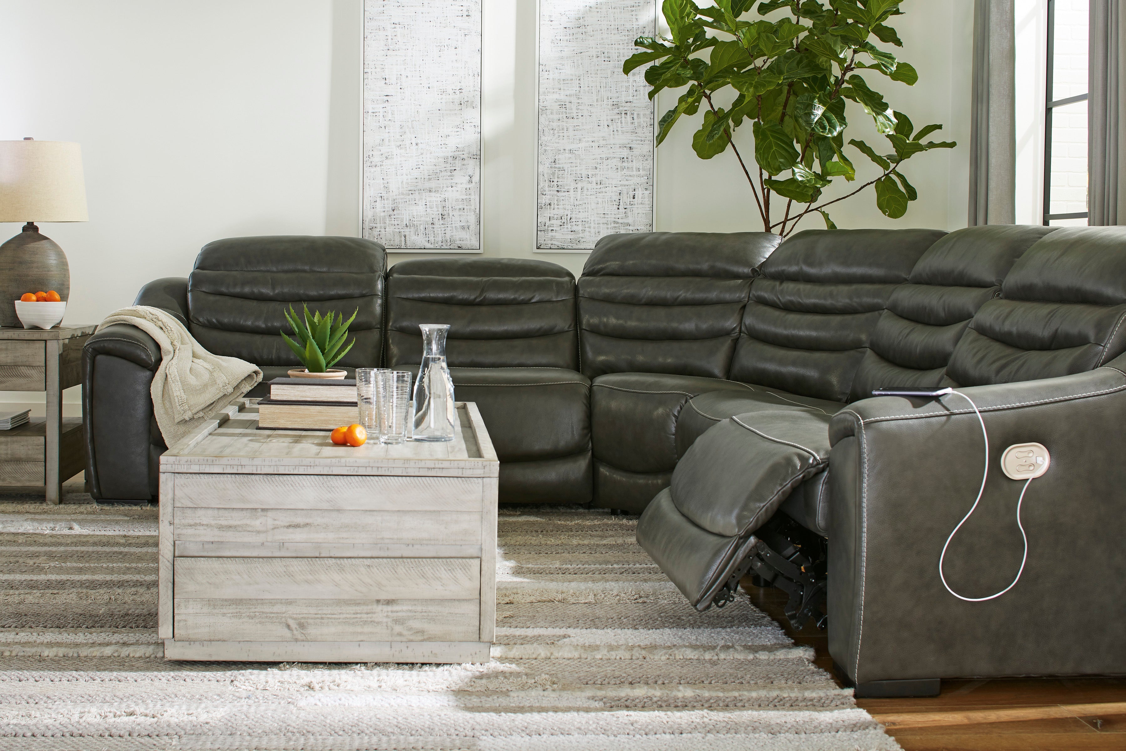 Cortland Genuine Leather Reclining Sectional (Customizable)