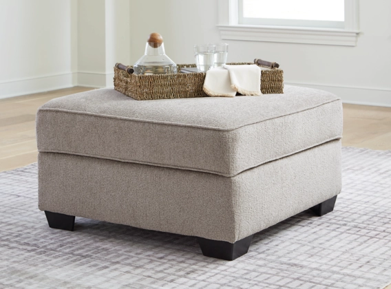Claireah Sectional with Ottoman