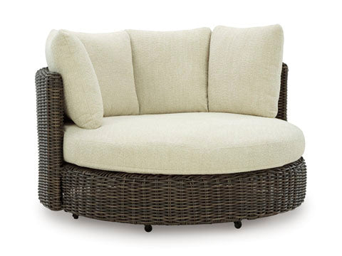 Kimora Swivel Lounge Chair w/Cushion