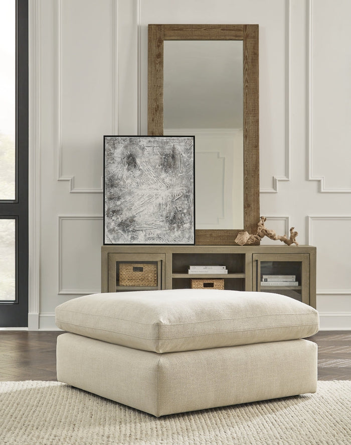 Elyza 2-3 Piece Sectional (Customizable)