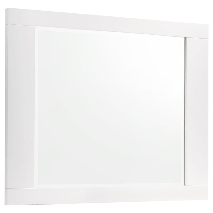 Felicity  California King Bedroom Set White Gloss