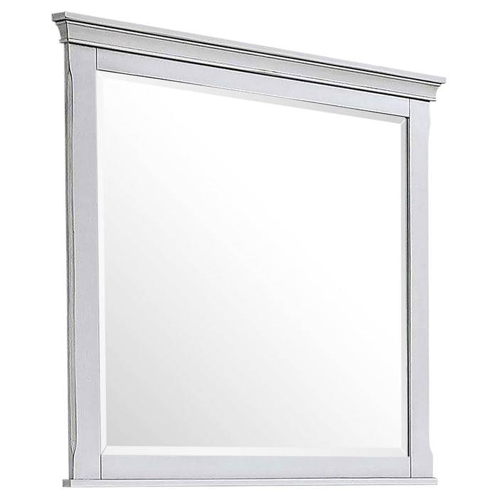Franco   Bedroom Set Distressed White