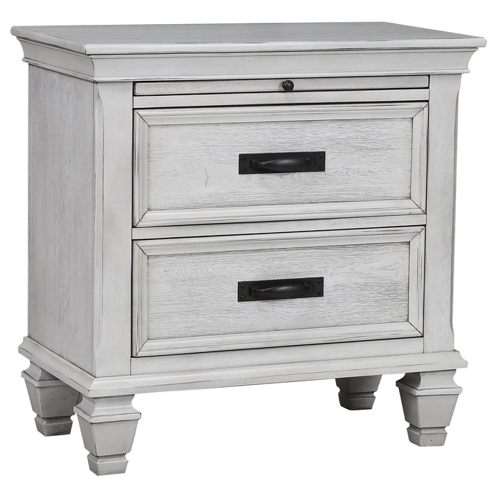 Franco   Bedroom Set Distressed White