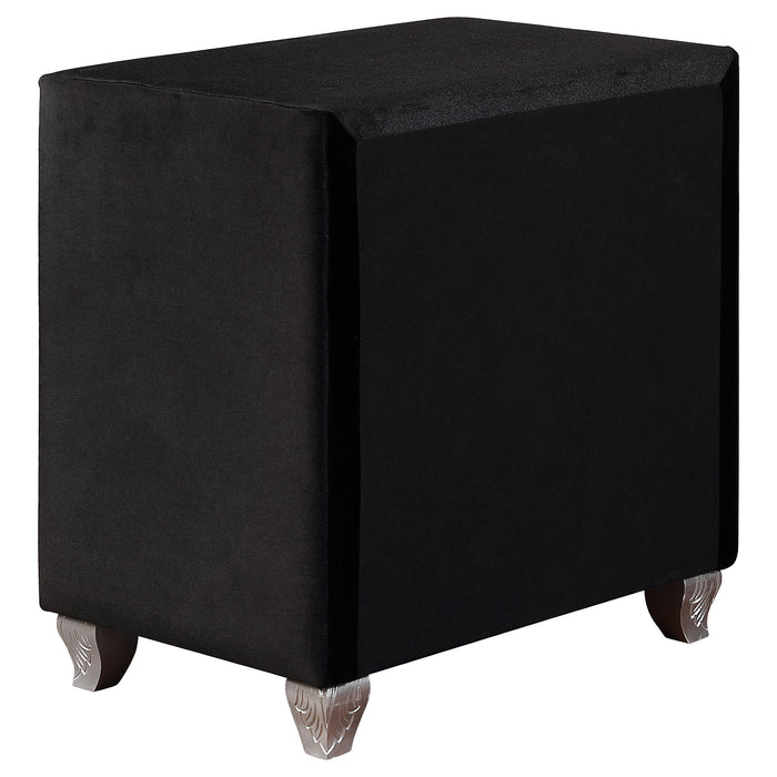 Deanna  California King Bedroom Set Black