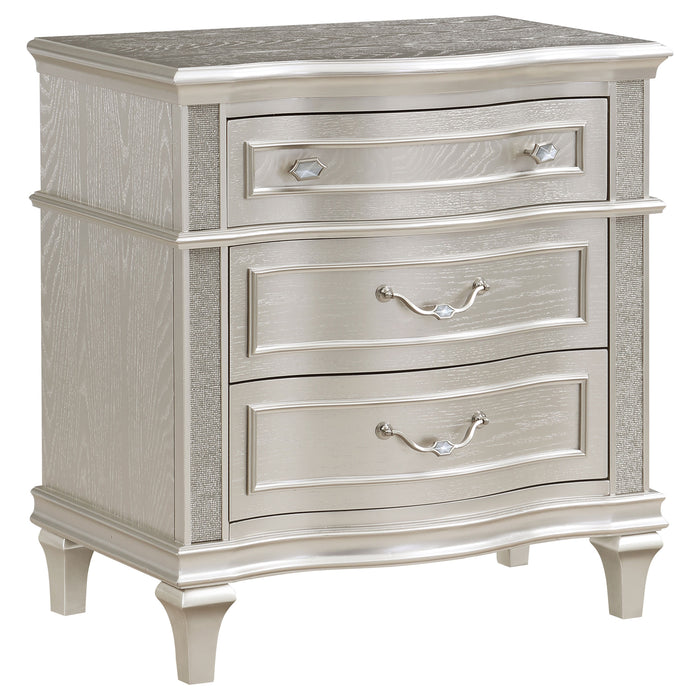 Evangeline  California King Bedroom Set Silver Oak