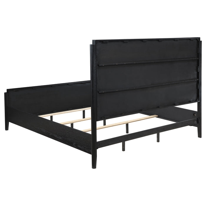 Brookmead  California King Bedroom Set Black