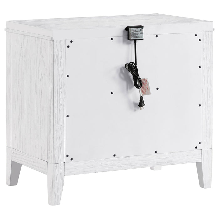 Marielle  Cal King Bedroom Set Distressed White