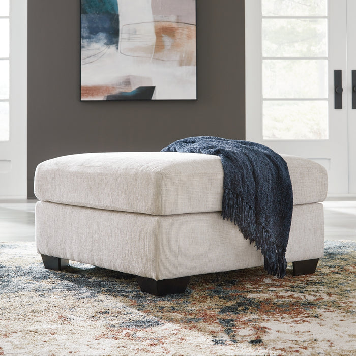 Aviemore Sectional with Chaise