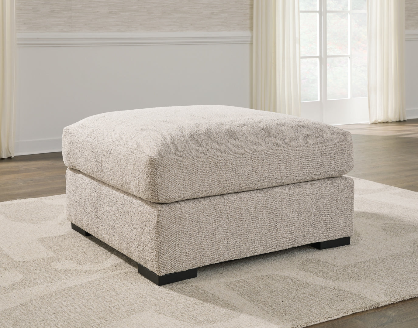 Ballyton Sectional with Ottoman