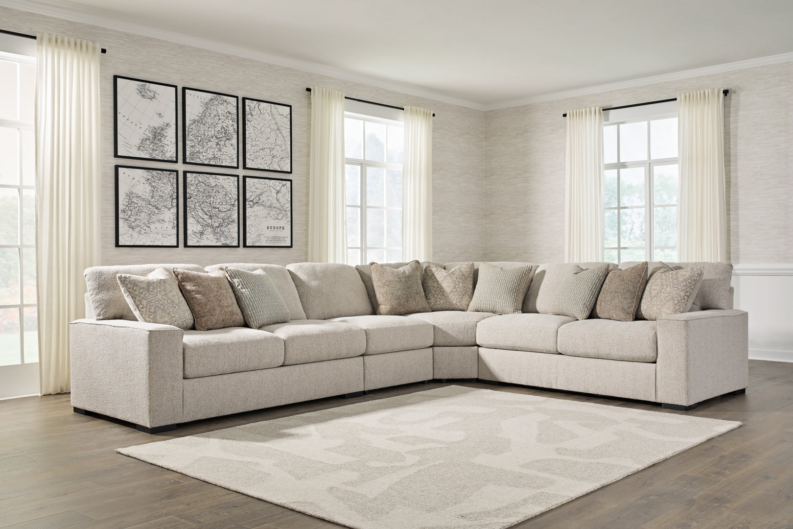Ballyton Sectional with Ottoman
