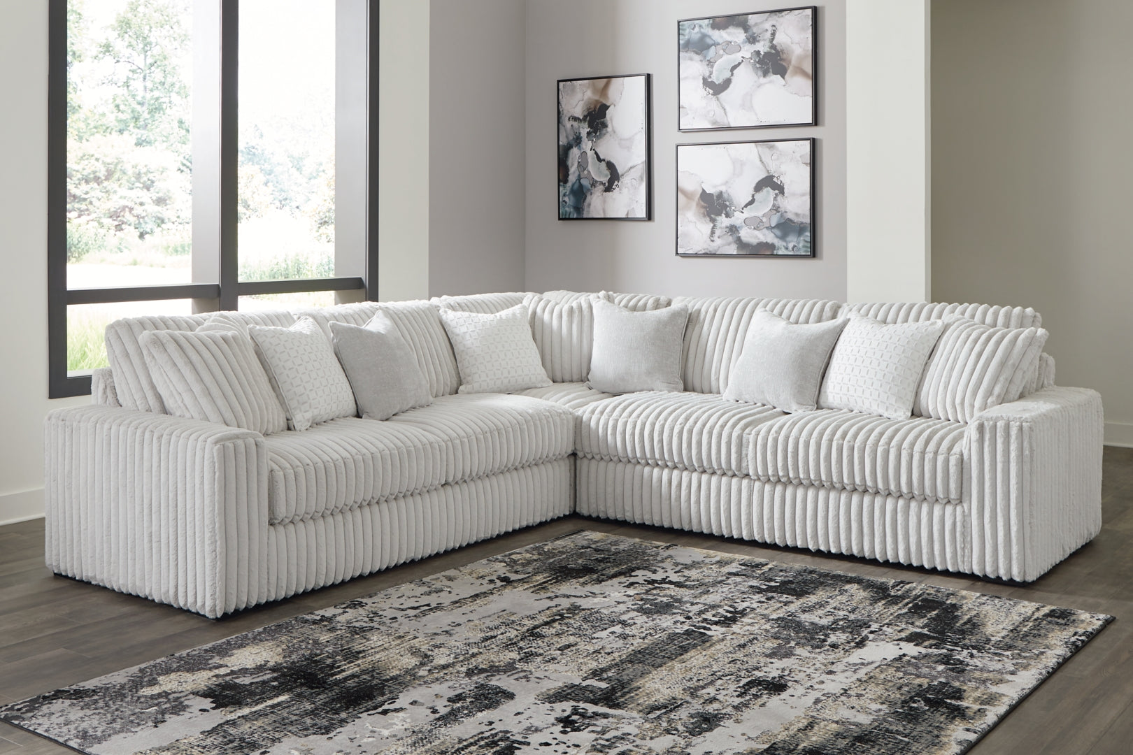 Stupendous Sectional with Ottoman (Customizable)
