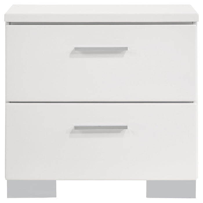 Jeremaine  California King Bedroom Set White