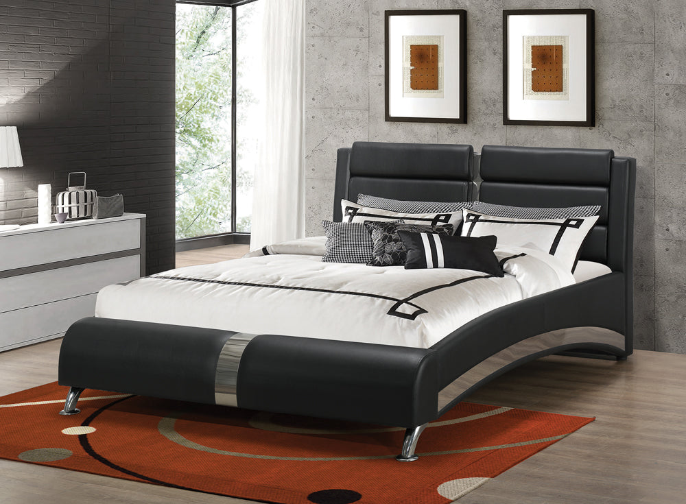 Jeremaine Upholstered California King Sleigh Bed White