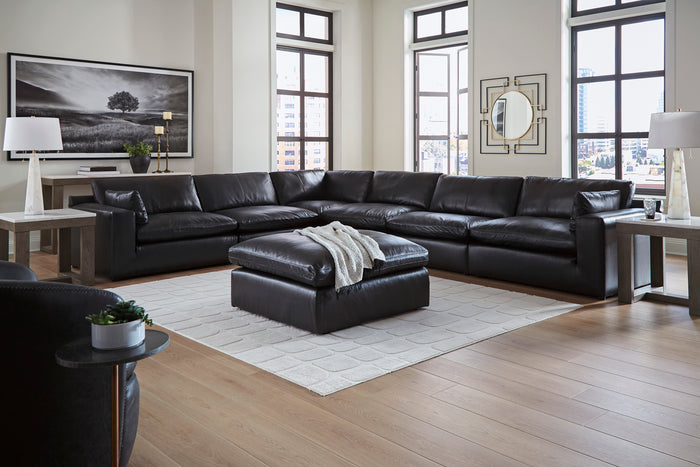 Emilia Collection - Black (Customizable)