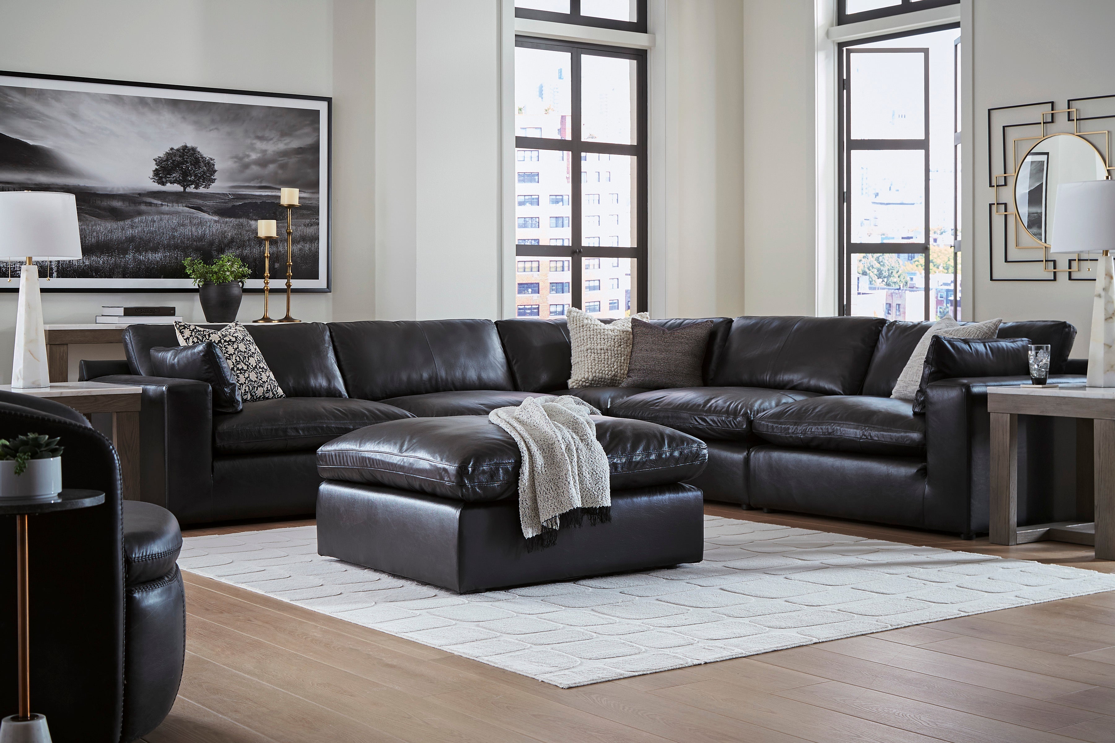 Emilia Collection - Black (Customizable)