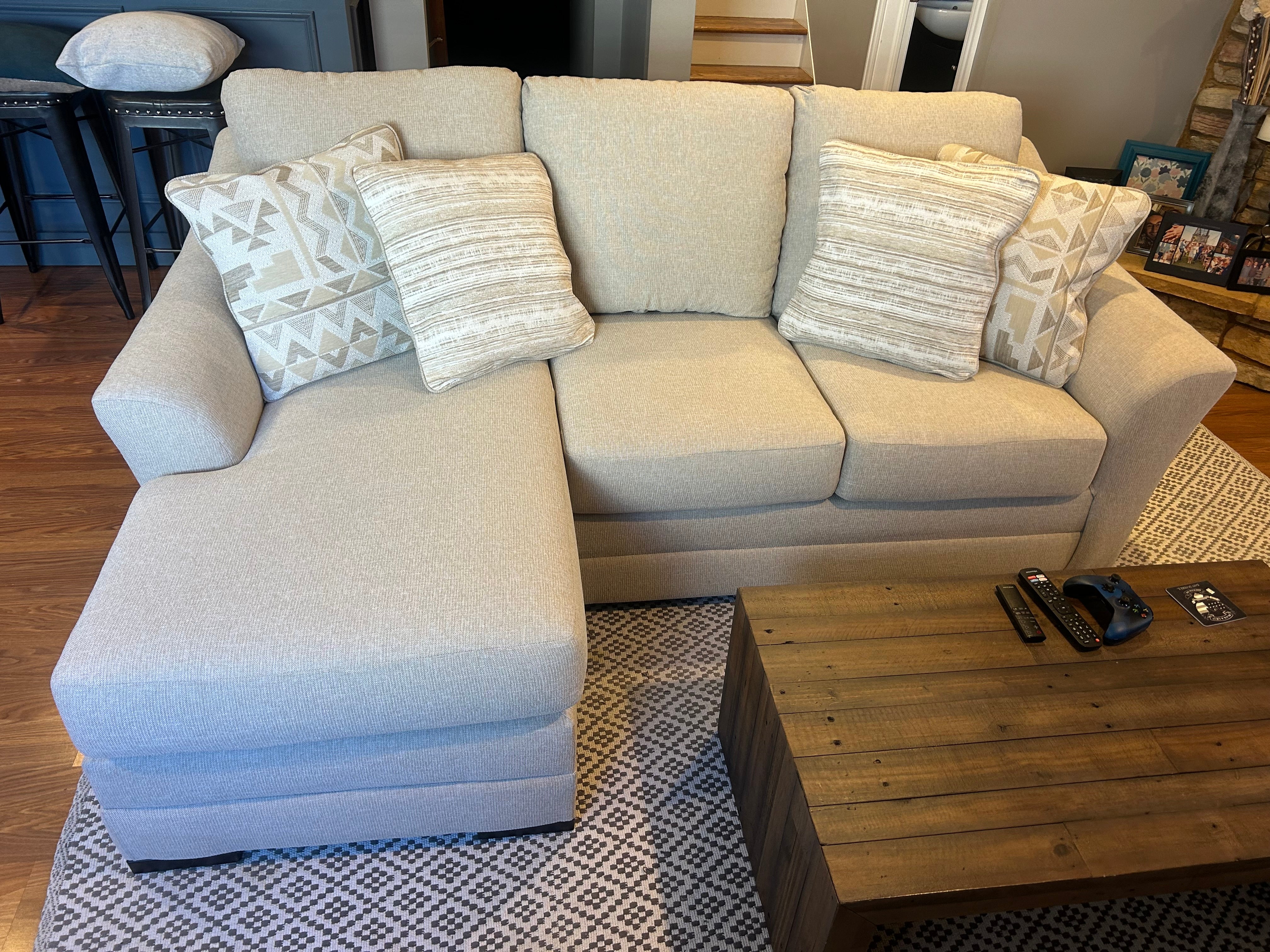 Wellington Sofa Chaise (Optional Queen Sleeper)