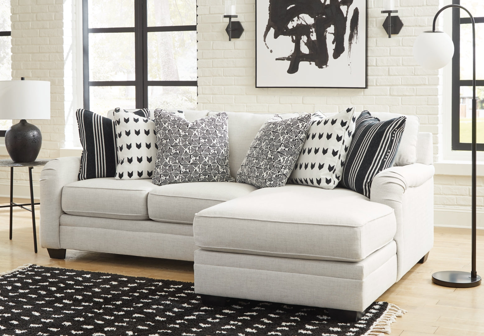 Huntsworth Sectional with Ottoman