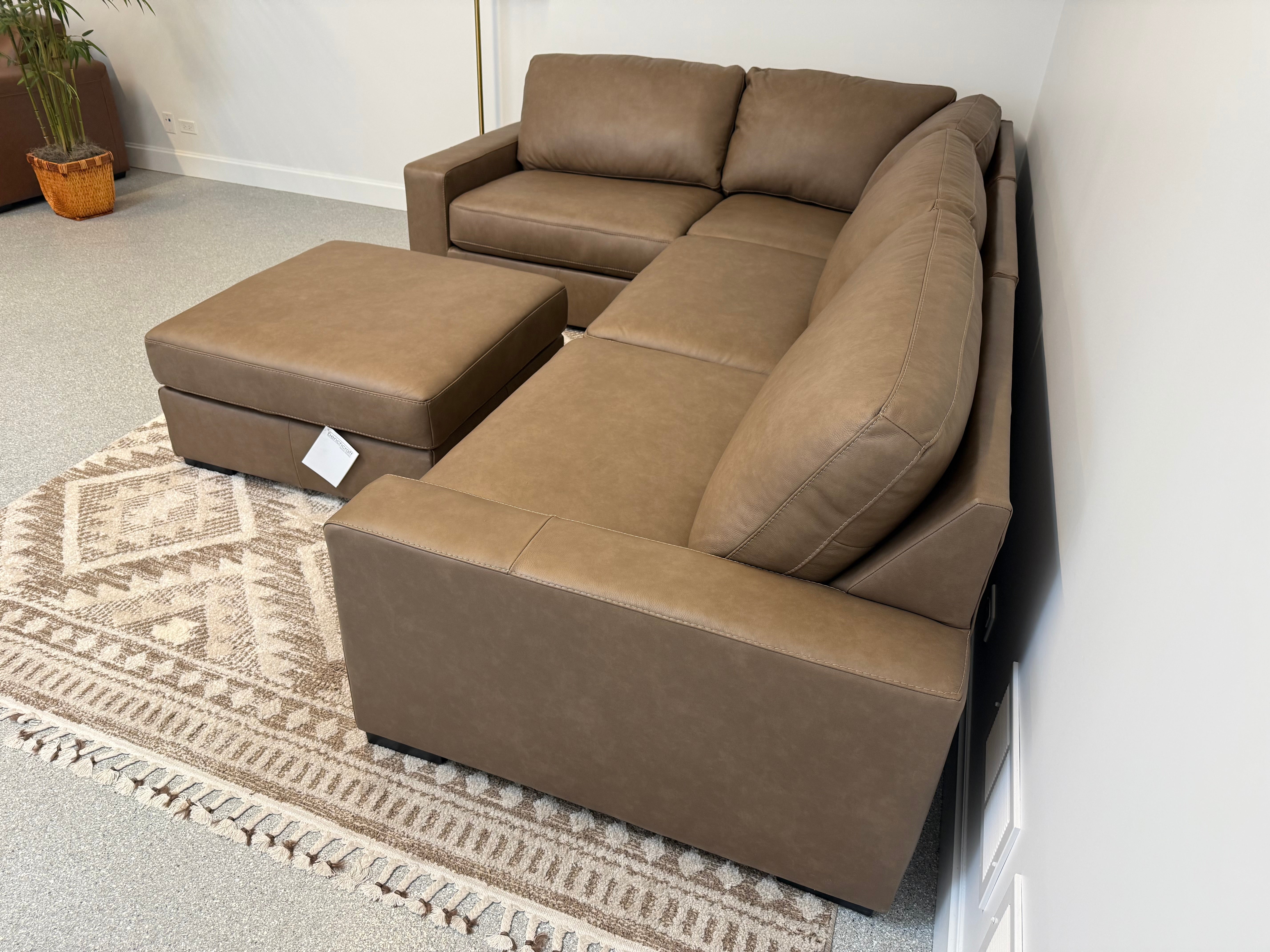 Maxwell Genuine Leather Collection (Customizable)