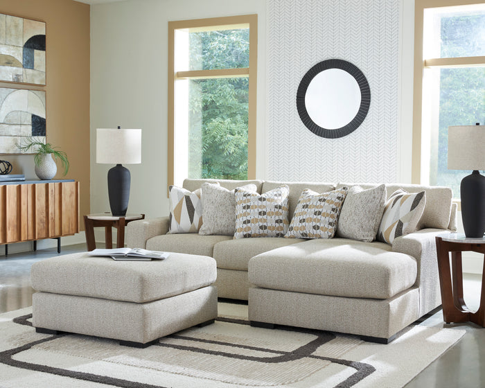 Laurelgrove 2-Piece Sectional Sofa Chaise