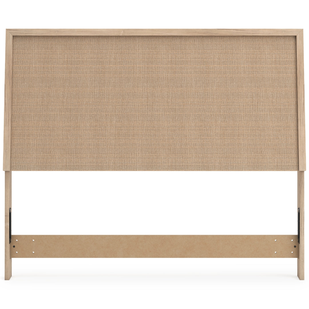 Cielden Brown Panel Bedroom Set
