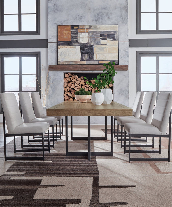 Tomtyn Dining Table and Chairs