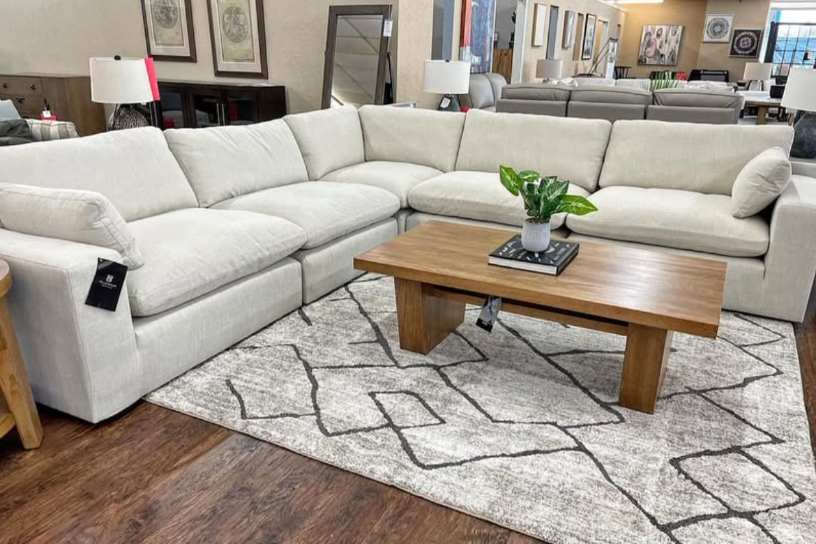 Elyza 4-5 Piece Sectional with Ottoman